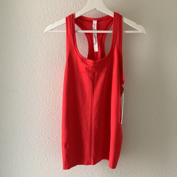 Lululemon Swiftly Tech Racerback 2.0 - Picture 7 of 10